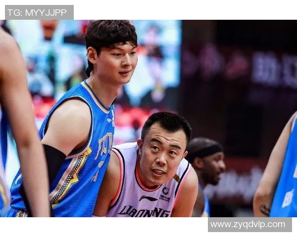 武汉篮球队强势领跑最新实力榜单前十名球队全解析 武汉篮球队强势领跑最新实力榜单前十名球队全解析